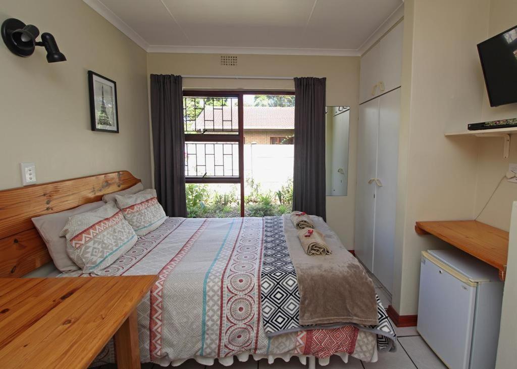 Hotel Haven On Hoopoe Sedgefield Exterior foto
